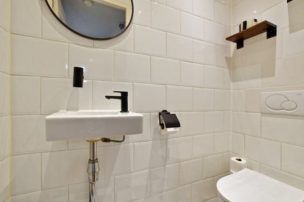 Medium property photo - Knollendamstraat 11-2, 1013 TL Amsterdam